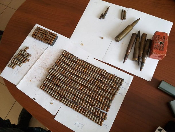 Тротиловую шашку и 300 патронов обнаружили на ставропольском предприятии