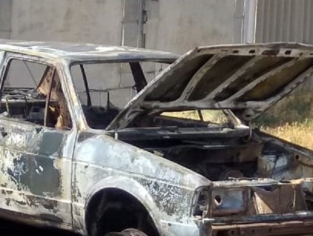 Бесколесный автомобиль внезапно загорелся и едва не уничтожил газопровод на Ставрополье