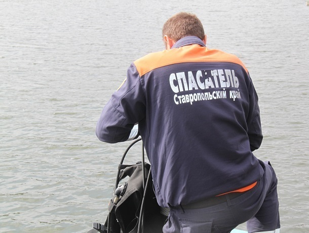 Мужчина утонул во время купания в канале на Ставрополье