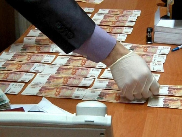 Полмиллиона рублей за спасение от выдуманного уголовного дела просил ловкий адвокат на Ставрополье