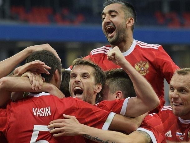 Ставрополь ликует: победу сборной России сопровождали радостные крики и возгласы в спальных районах города