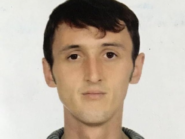 Уже год не могут найти 33-летнего мужчину, уехавшего на заработки в Ставрополь