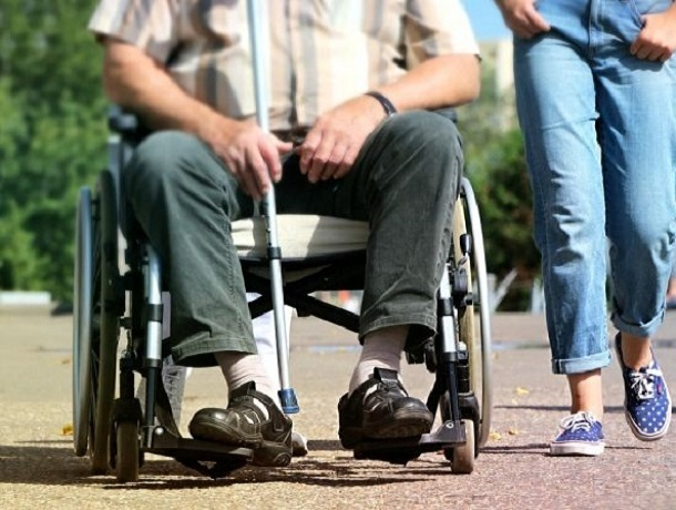 Суд не стал выдворять со Ставрополья иностранца-инвалида в коляске