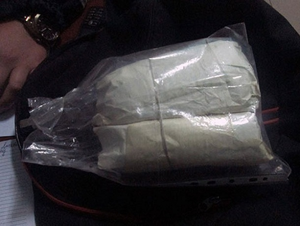 Пять килограммов синтетических наркотиков хотела сбыть на Ставрополье ловкая дилерша