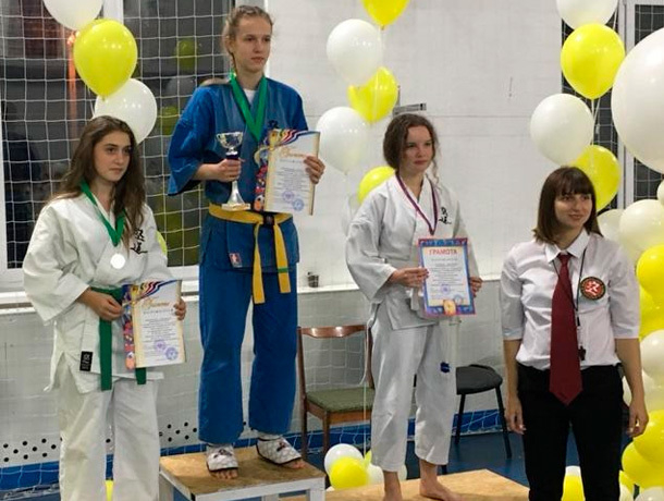 Спортсменка из Железноводска завоевала кубок Ставрополья среди юниоров «Богатырская сила»