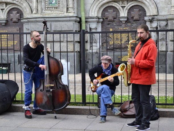 Уличным музыкантам Ставрополя мэрия предоставляет площадки для выступлений