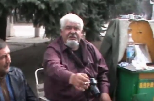 У активистов движения «Лев Против» в Ессентуках пытались забрать камеру во время рейда