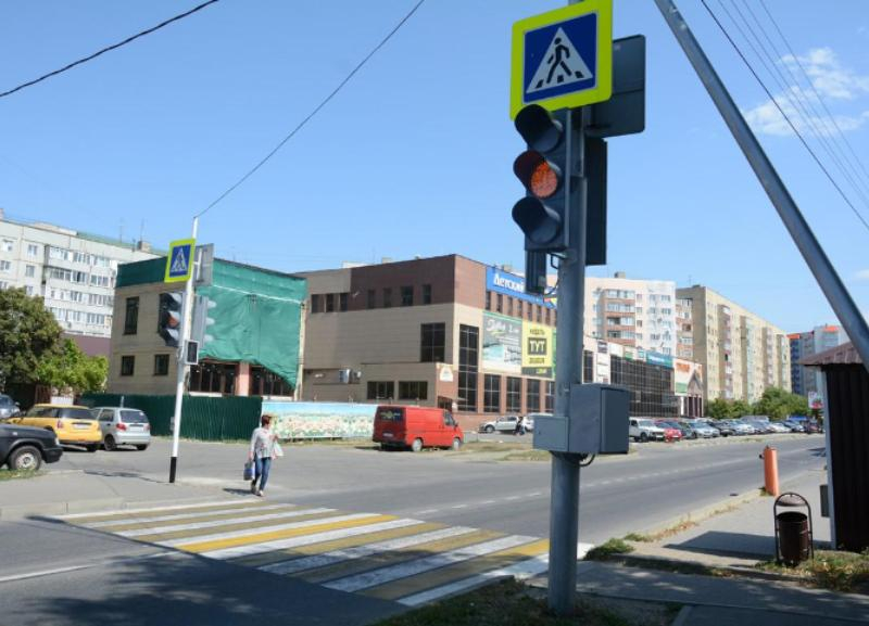 Несколько светофоров на юге Ставрополя временно отключили из-за повреждения проводов