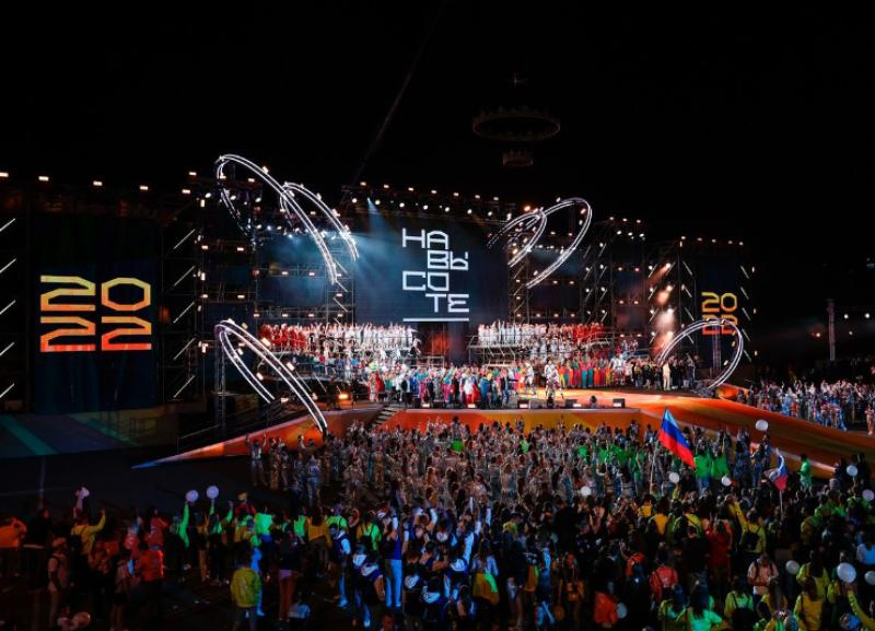 «На высоте»: «Ростелеком» поддержал всероссийский молодежный фестиваль в Ставрополе