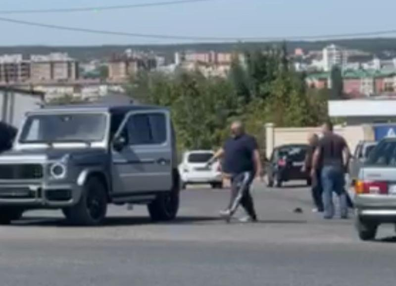 Стрельба экс-депутата из Ставрополья в отца пятерых детей попала на видео