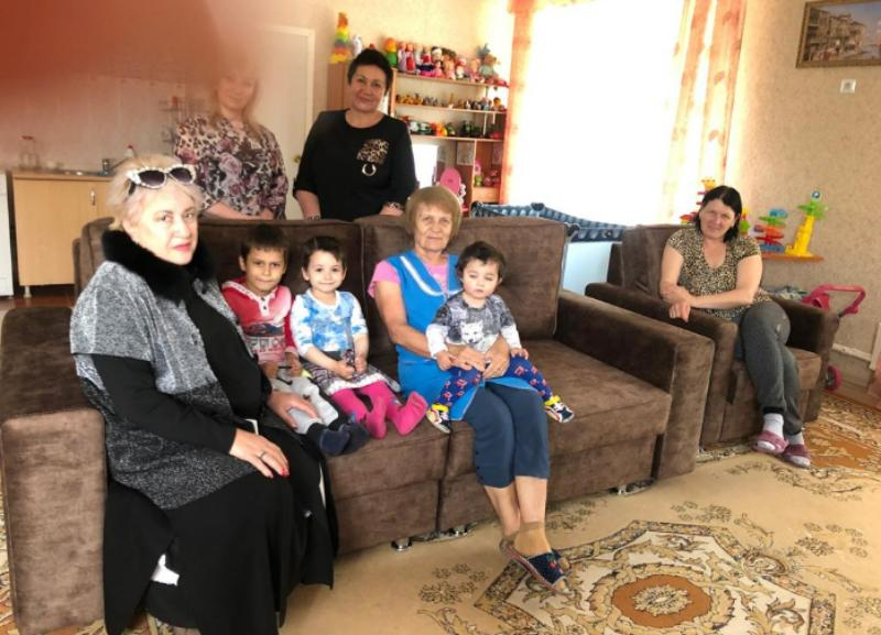 Компания «Avikomp» оказывает благотворительную помощь детским домам по всей России и на Ставрополье