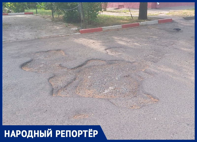 «Разбитая до неузнаваемости» дорога взбесила жителей Ставрополя