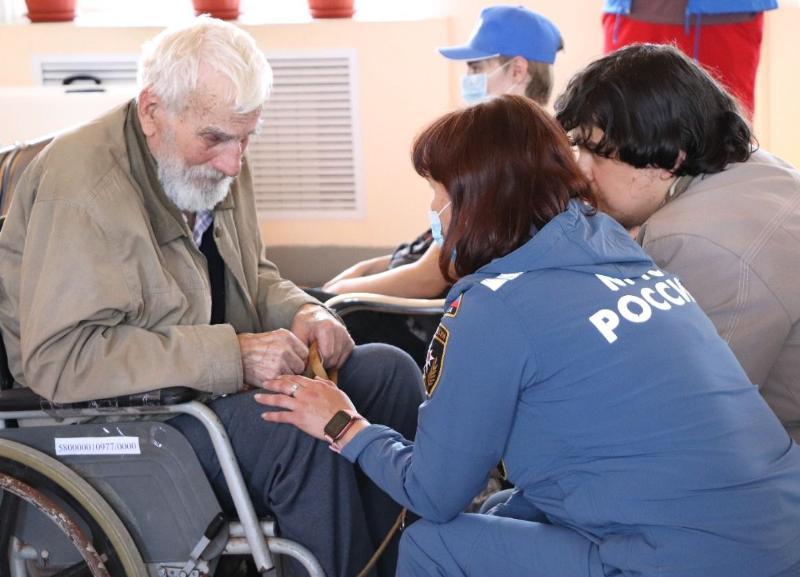 На Ставрополье встретили триста беженцев из Украины