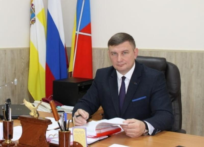 Глава Труновского округа Евгений Высоцкий подал в отставку