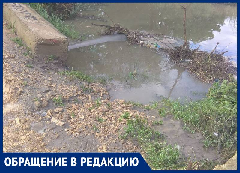 Жители Михайловска просят восстановить разрушенный ливнем мост