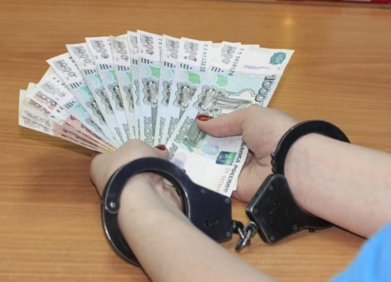 В Нефтекумске адвокат подозревается в мошенничестве на 100 тысяч рублей