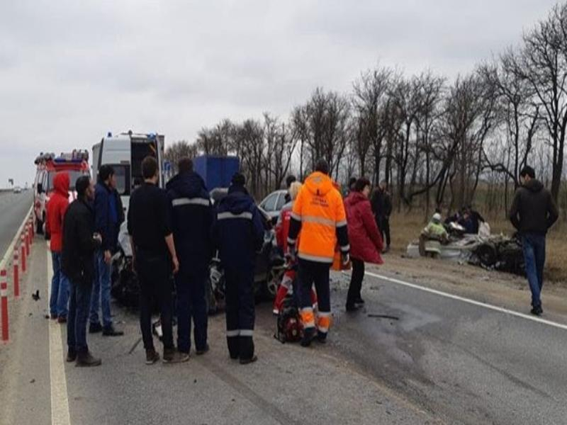 Три человека погибли в страшной аварии на трассе «Кавказ» в Ставропольском крае