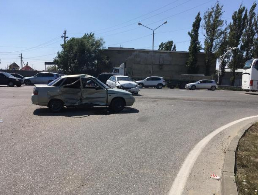 В Ставрополе в ДТП пострадало 4 человека