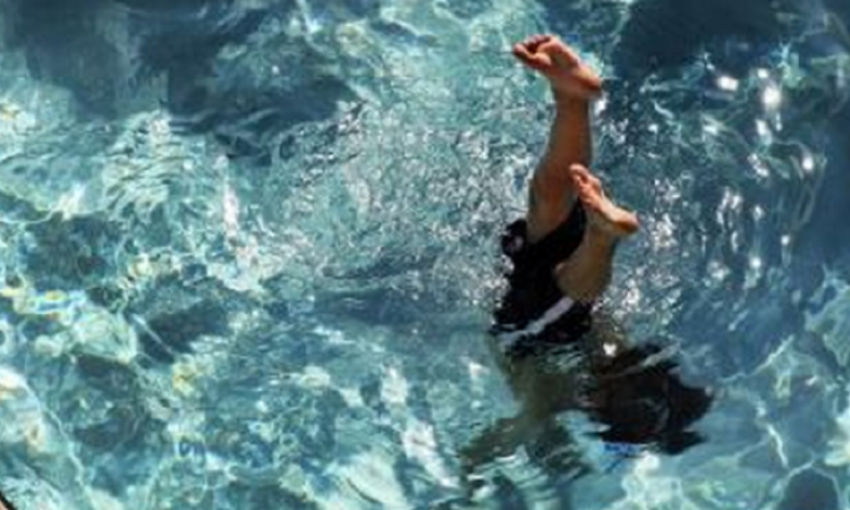На Ставрополье спасателя будут судить за смерть ребенка в бассейне