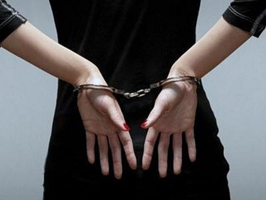 На Ставрополье стражи порядка задержали серийную мошенницу 
