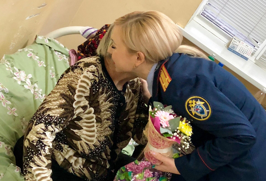 Следственное Управление Ставропольского края навестило ветерана в больнице