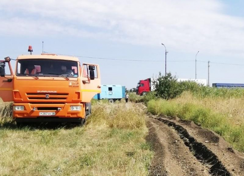 Вода в село Надежда подается по новому сегменту водовода