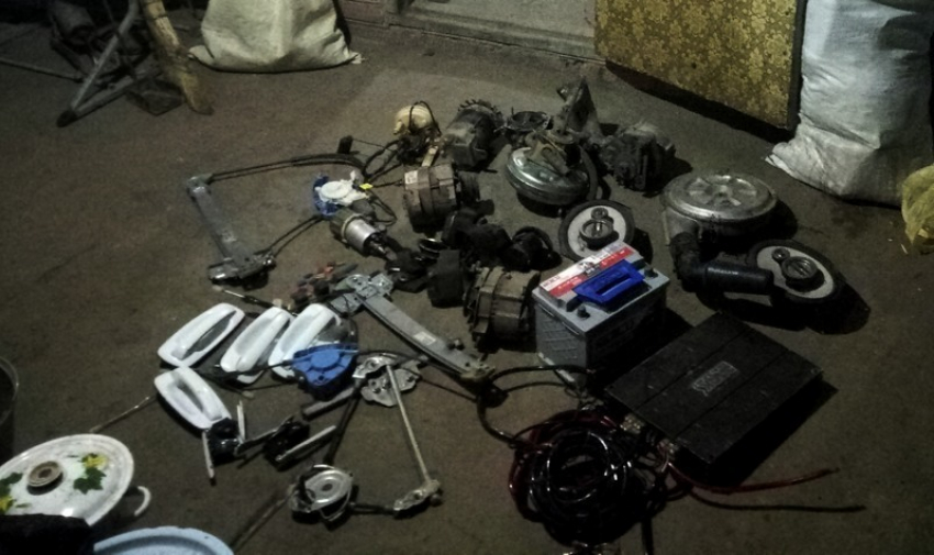 На Ставрополье полицейские установили личности подозреваемых в краже имущества 