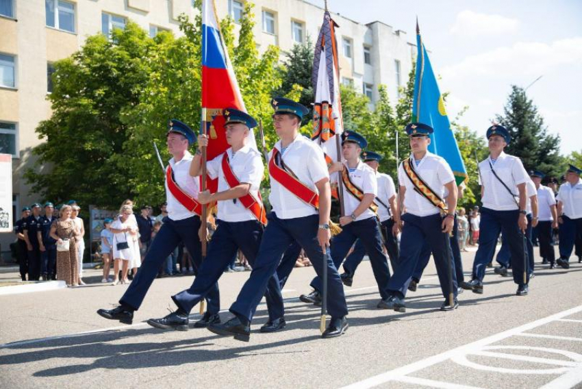 Жители краевой столицы показали, как проходит день ВДВ в Ставрополе
