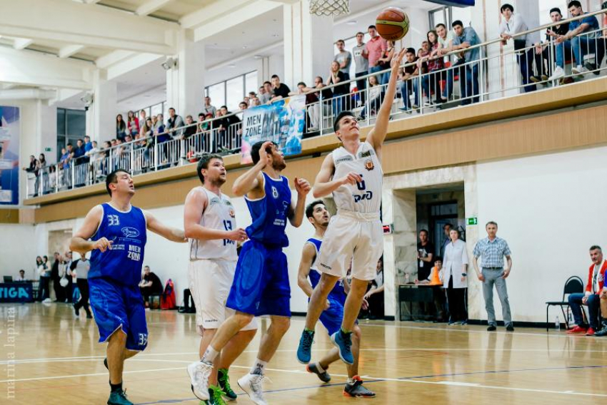 Михайловские «вепри» сильнее всех под баскетбольным кольцом на Ставрополье четвертый год подряд 