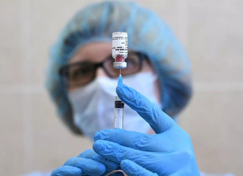 На Ставрополье прививочная кампания от коронавируса может закончиться в августе