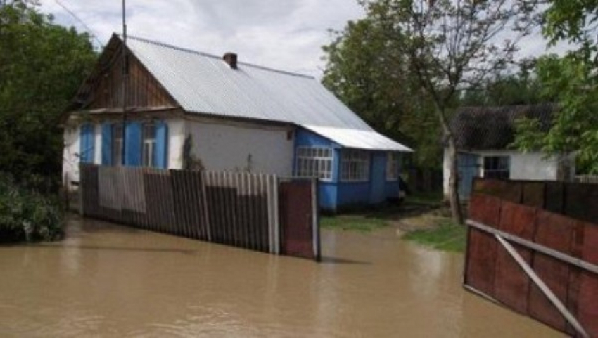 Прокуратура расследует дело о прорыве дамбы на Ставрополье