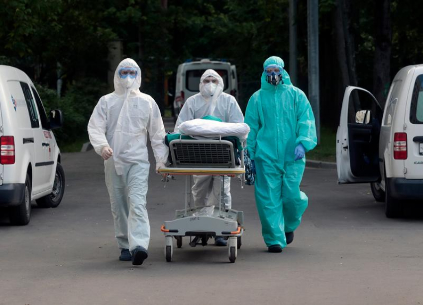 На Ставрополье 306 пациентов с коронавирусом находятся в тяжелом состоянии