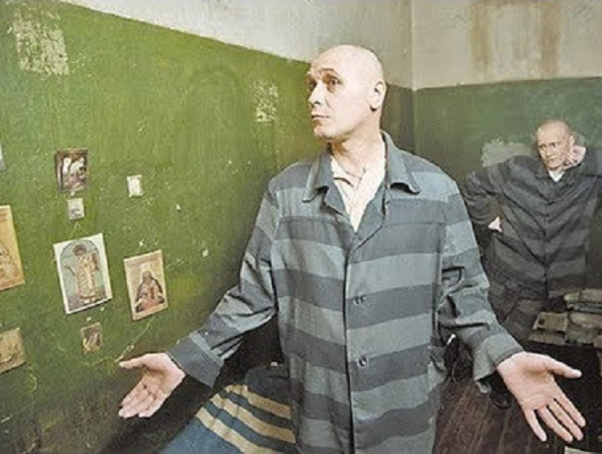Заключенный «заминировал» по телефону тюрьму, в которой сам сидел на Ставрополье