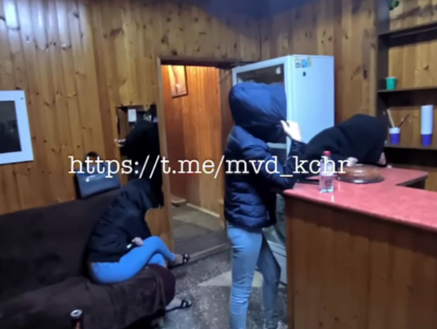 Проституцию обнаружили в саунах Черкесска: услуги оказывала жительница Ставрополья
