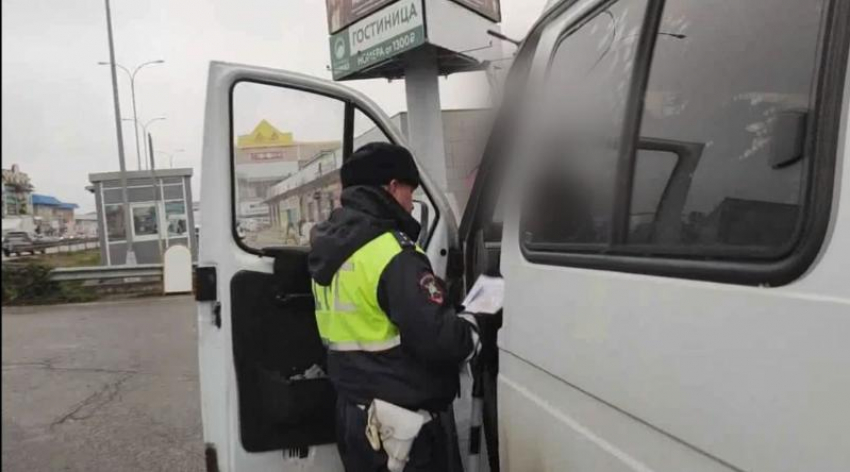 Краевая Госавтоинспекция нашла около 300 нарушений после рейда общественного транспорта на Ставрополье 