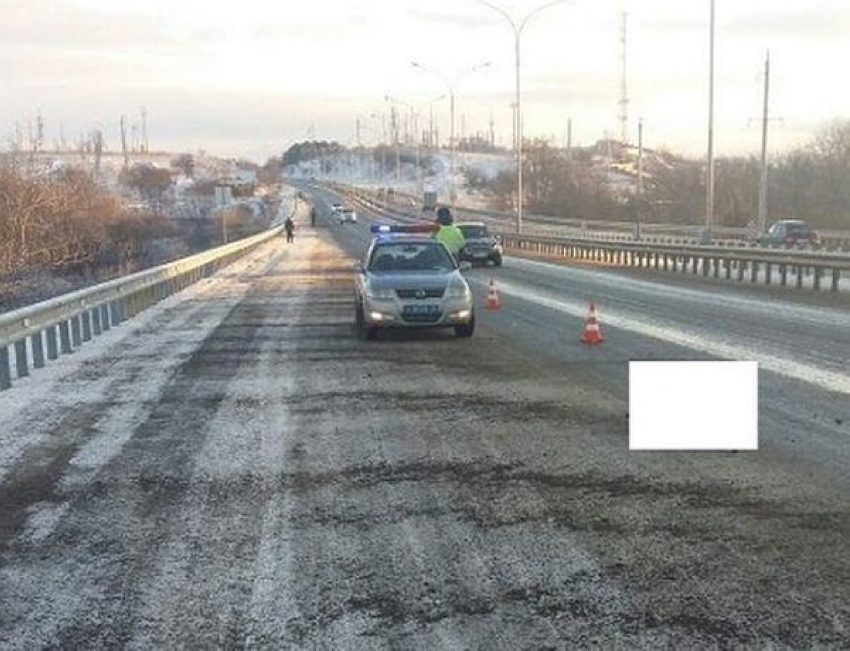 Сбившего насмерть пенсионерку водителя ищут на Ставрополье