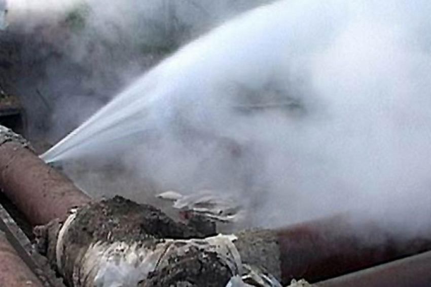 Из-за порыва водовода часть поселка на Ставрополье осталась без воды