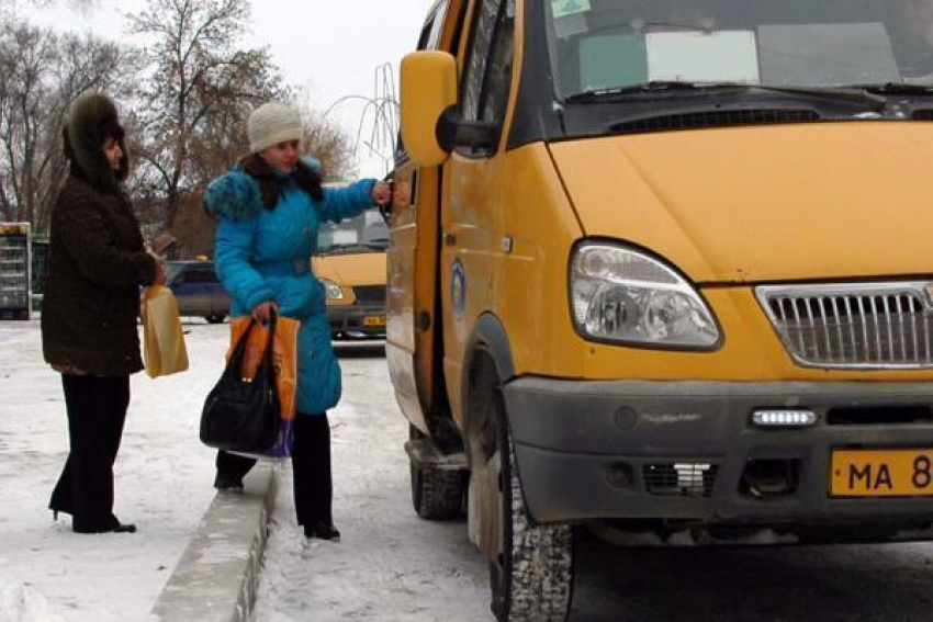Четырёх маршрутчиков Ставрополя уволили за грубость с пассажирами  