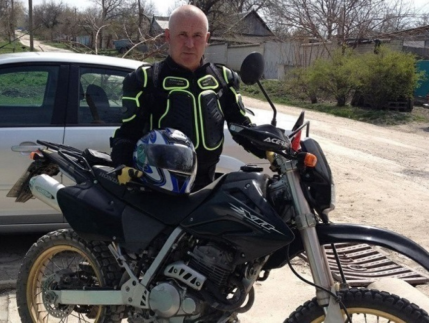 Мужчина с сердечным приступом умер на руках у сына, не дождавшись приезда «скорой» на Ставрополье