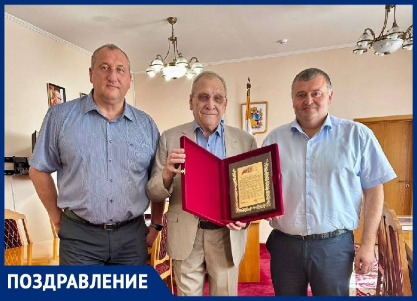 Заслуженный ставропольский врач Михаил Земцов празднует день рождения