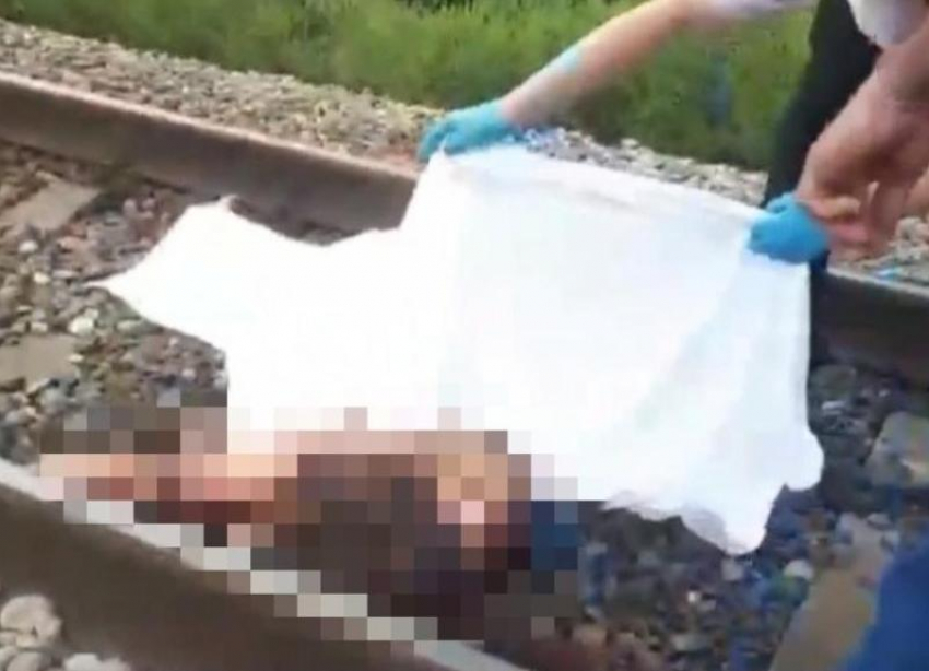 В Ставропольском крае нашли тело девочки на железнодорожных путях