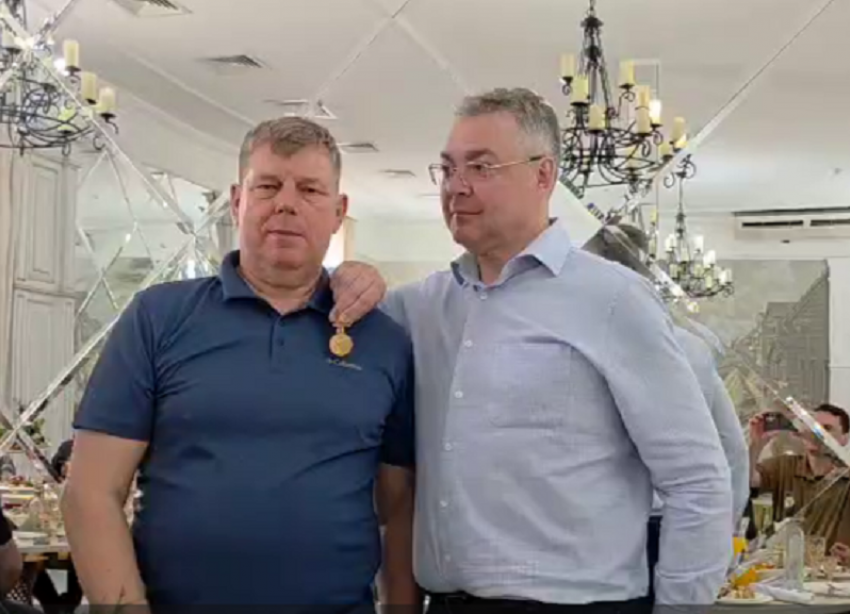 От медали Владимирова к задержанию: экс-главу Кочубеевского округа Клевцова «накрыли» за хищение 118 миллионов 