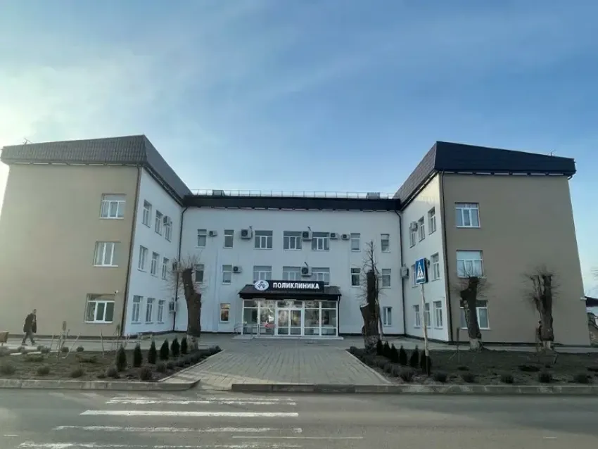 Ставропольчанка взыскала 100 тысяч с больницы за недопуск к врачу за справкой