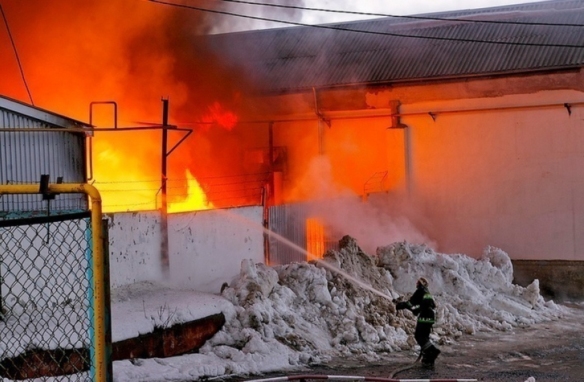 В Ставрополе горел Южный рынок