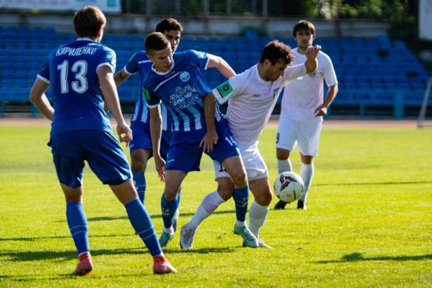 Футболисты пятигорского «Машука-КМВ» не смогли разжиться очками в Новороссийске 