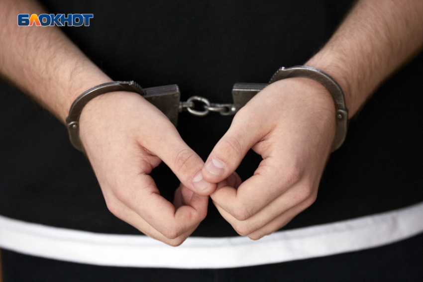 На Ставрополье оперуполномоченный и его брат подозреваются в посредничестве во взяточничестве