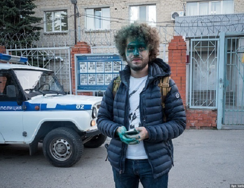 Пятерых участников нападения на блогера Илью Варламова в Ставрополе доставили в полицию