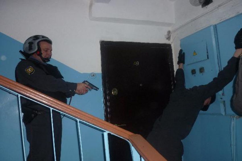 Ставропольские пенсионеры пытались ограбить квартиру на 300 миллионов