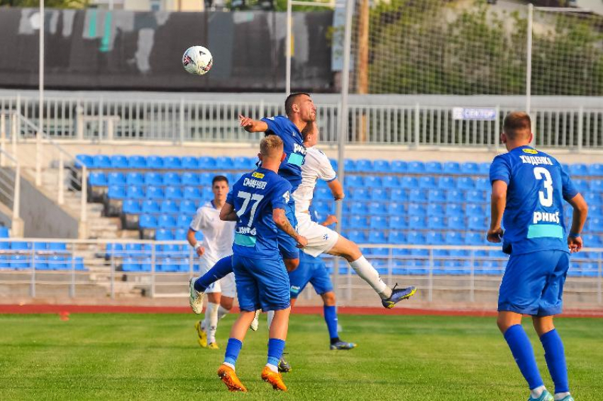Ставропольские футболисты в третьем туре первенства России сыграют на Кубани и в Кабардино-Балкарии