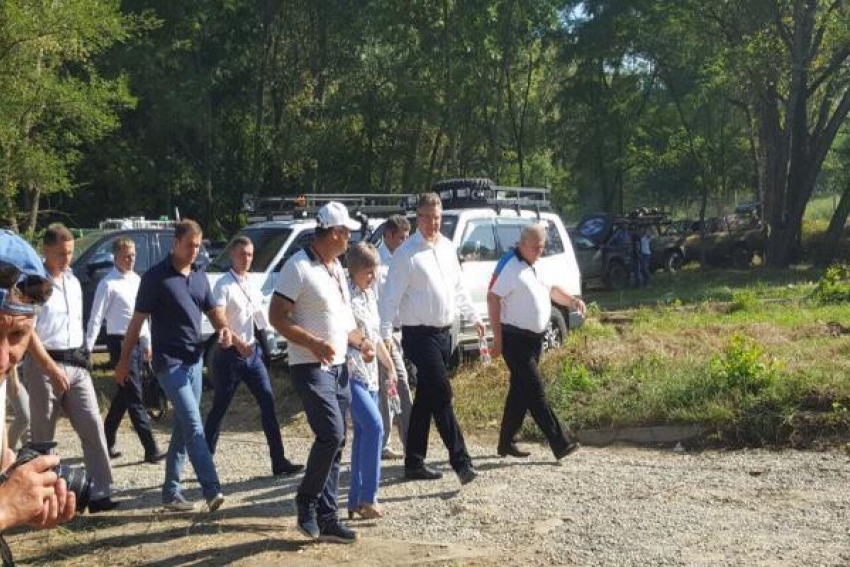 Приезд губернатора на «Автошок» оставил ставропольцев без пива